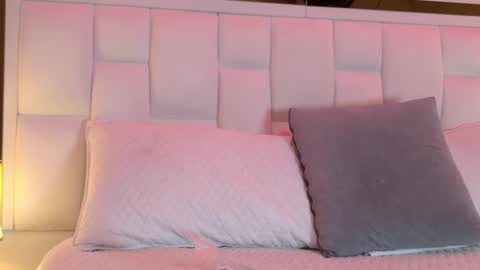 scarlett_sm online show from 09.17.25