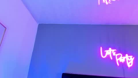 Scarlett online show from 04.21.26