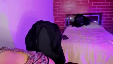 Scarlett  online show from 01.10.25