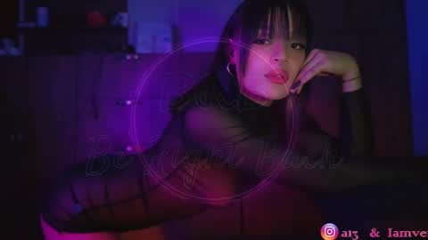 Scarlett  online show from 02.18.25