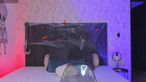 Scarlett online show from 10.27.25