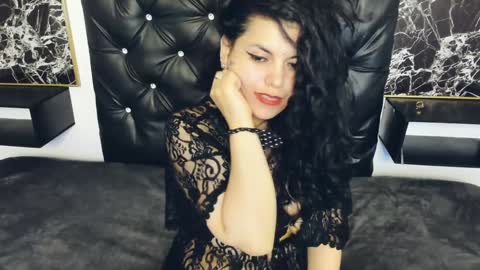 Scarlett online show from 12.19.24