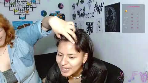 Snapshot of scarlett_yummy chatting on 02.15.25 Amy and Nathy online show from 02.15.25
