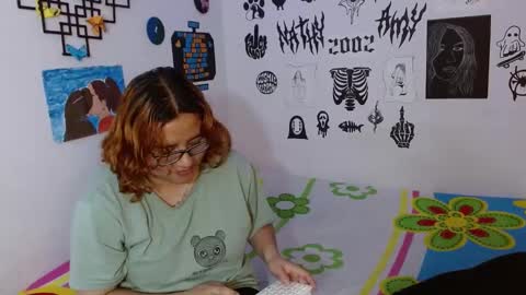 Snapshot of scarlett_yummy chatting on 03.06.25 Amy and Nathy online show from 03.06.25