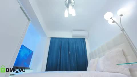 ScarlettAndTom online show from 11.28.25