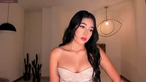 Sacrlett Blaze online show from 05.15.26