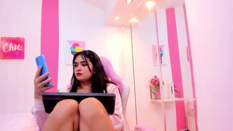 Scarlette  online show from 12.15.24