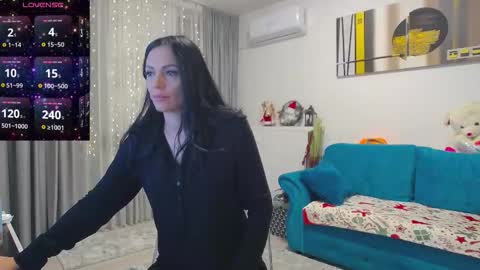 Scarlett online show from 12.21.25