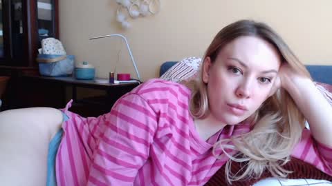 Scarlett online show from 02.07.25