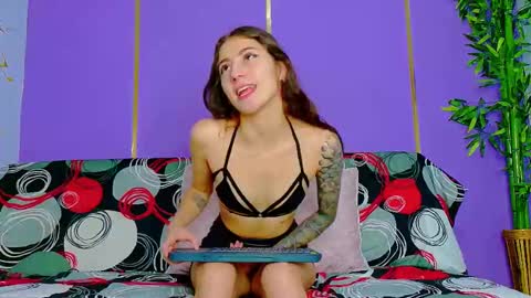 Scarlet online show from 09.12.25