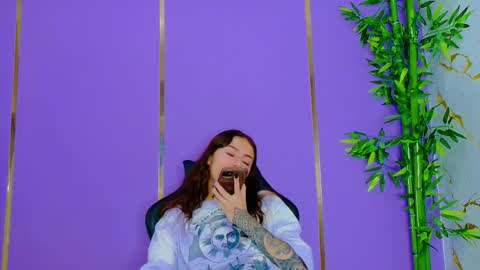 Scarlet online show from 09.26.25