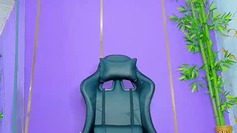 Scarlet online show from 10.23.25