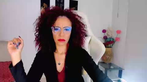 Scarlett online show from 09.19.25