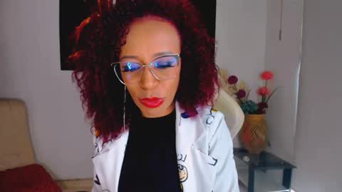 Scarlett online show from 10.11.25