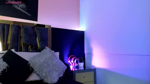 Snapshot of scarlettorres chatting on 09.17.25 scarlettorres online show from 09.17.25