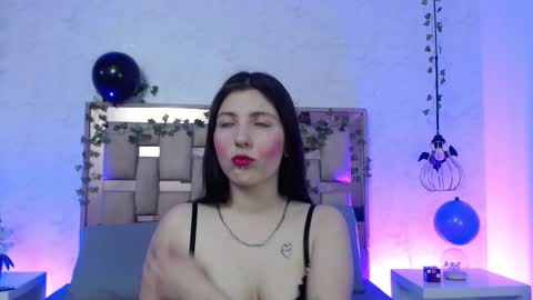 Scarlet online show from 11.08.25