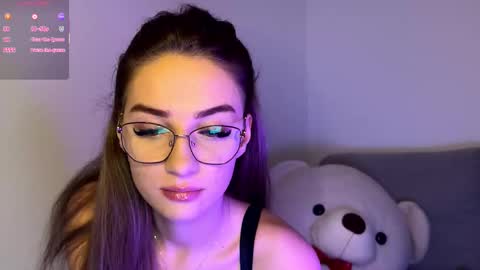 ScarlettSmithz online show from 12.18.25