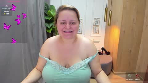 Scarlett online show from 12.17.24