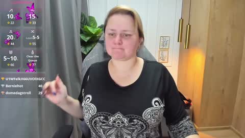 Scarlett online show from 01.28.25