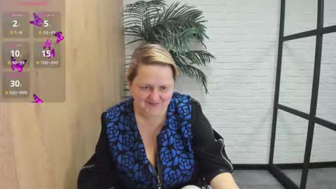 Scarlett online show from 11.27.25