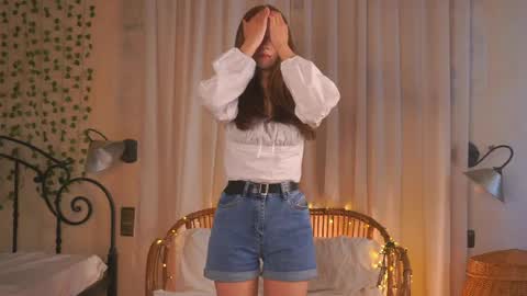 My name is Linda but you can call me Lin online show from 04.13.26