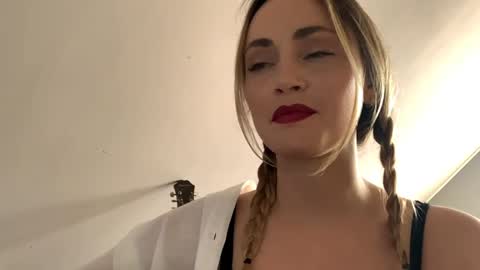 ScarlettxBlonde online show from 04.03.26
