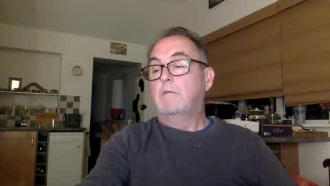 Snapshot of scbiggersballs chatting on 05.24.26 scbiggersballs online show from 05.24.26