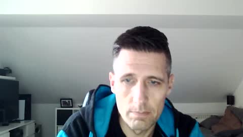 Dildomen online show from 02.05.25