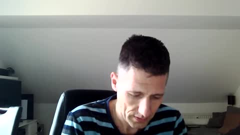 Dildomen online show from 02.12.25