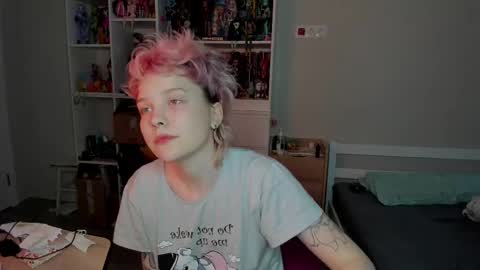 Snapshot of school_love chatting on 01.18.26 Rina online show from 01.18.26