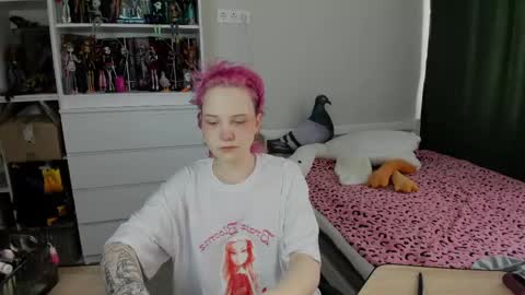 Snapshot of school_love chatting on 03.01.26 Rina online show from 03.01.26