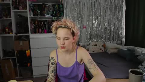 Snapshot of school_love chatting on 04.02.26 Rina online show from 04.02.26