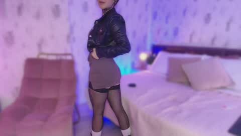 Snapshot of scolw chatting on 10.01.25 Scolw online show from 10.01.25