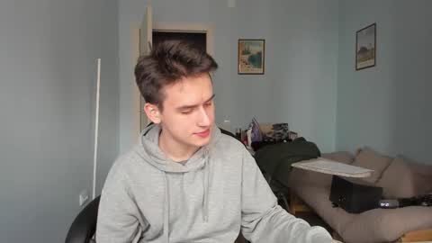 Snapshot of scooby_r chatting on 03.12.25 Thomas brunette and Alex blond online show from 03.12.25