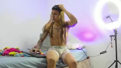 scook_gray online show from 05.14.26