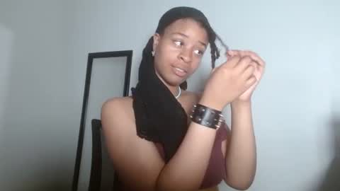 Snapshot of scorpionnluv chatting on 10.29.25 scorpionnluv online show from 10.29.25