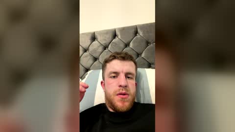 scottishguy220110 online show from 06.07.26