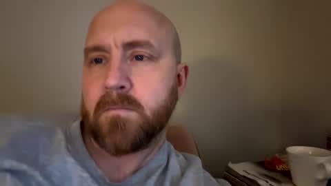 Snapshot of scottric chatting on 02.10.25 SexyDaddy online show from 02.10.25