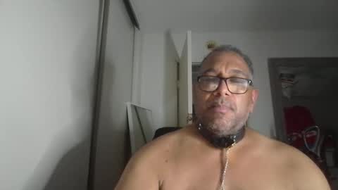 Snapshot of sdblkmale2131 chatting on 09.22.25 sdblkmale2131 online show from 09.22.25