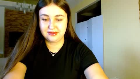 Elizabeth  online show from 12.02.25