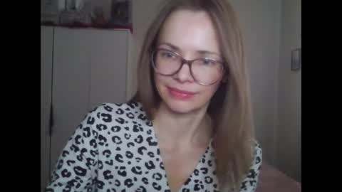 Snapshot of sea_dream chatting on 02.19.26 SEA Dream online show from 02.19.26