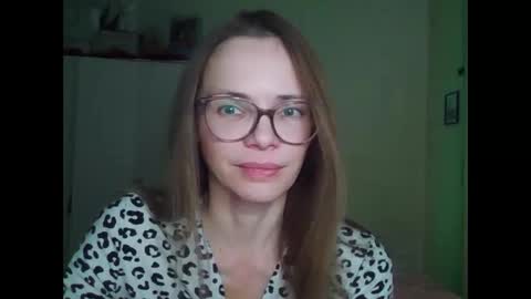 Snapshot of sea_dream chatting on 02.21.26 SEA Dream online show from 02.21.26