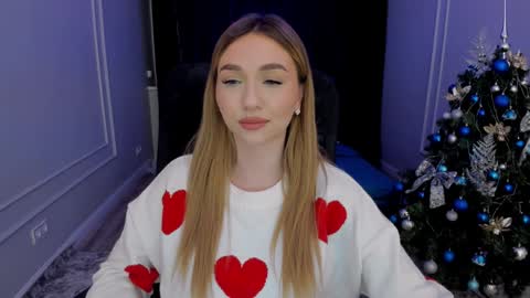 Snapshot of seaebreeze chatting on 12.21.24 Kate online show from 12.21.24