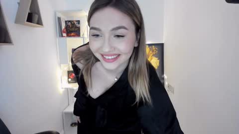 Snapshot of seaebreeze chatting on 01.24.25 Kate online show from 01.24.25