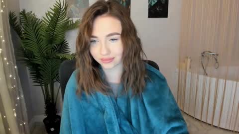 Snapshot of seaebreeze chatting on 02.09.25 Kate online show from 02.09.25