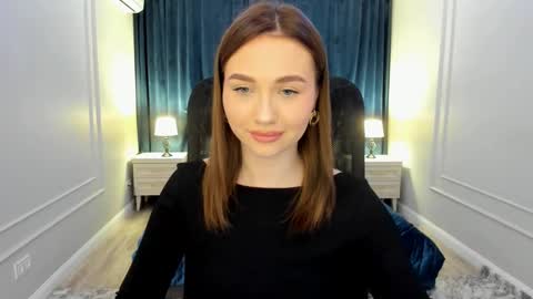 Snapshot of seaebreeze chatting on 02.20.25 Kate online show from 02.20.25