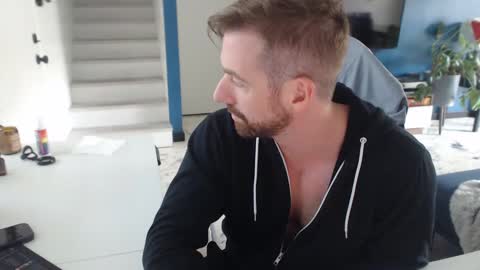 Sean Blue online show from 11.20.25
