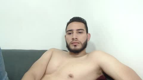 seank_noszka online show from 12.12.24