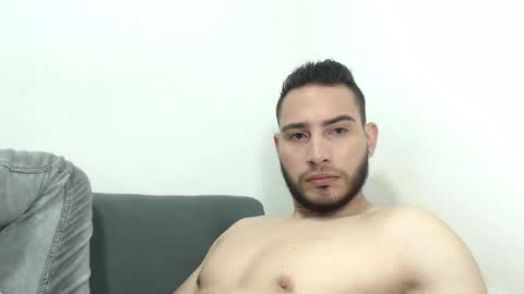 seank_noszka online show from 02.11.25