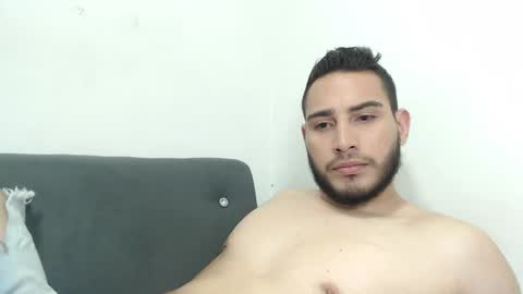 seank_noszka online show from 02.18.25